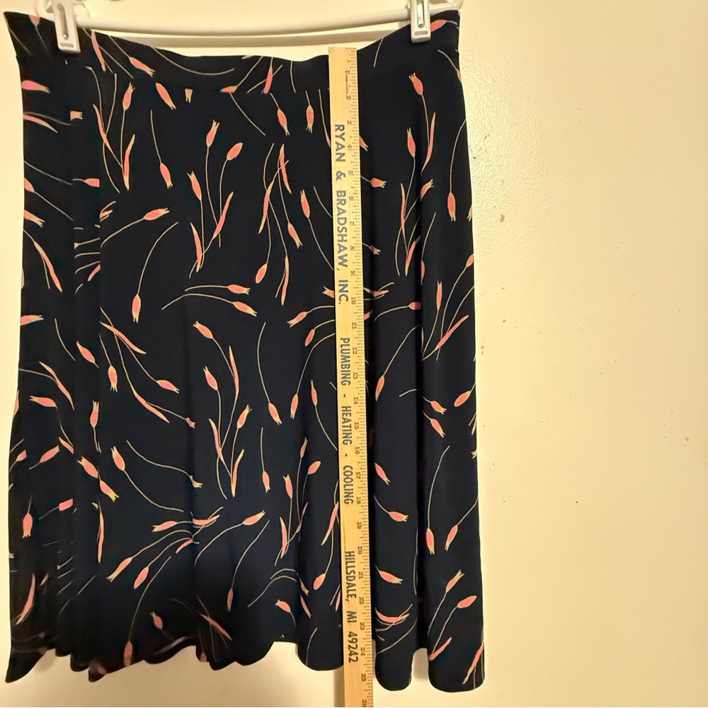 George Elegant Black A-Line Skirt Pink Accents Women’s Size Large Stretch Pullon - Picture 4 of 6